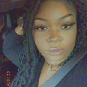 Meet your Posher, Tamara